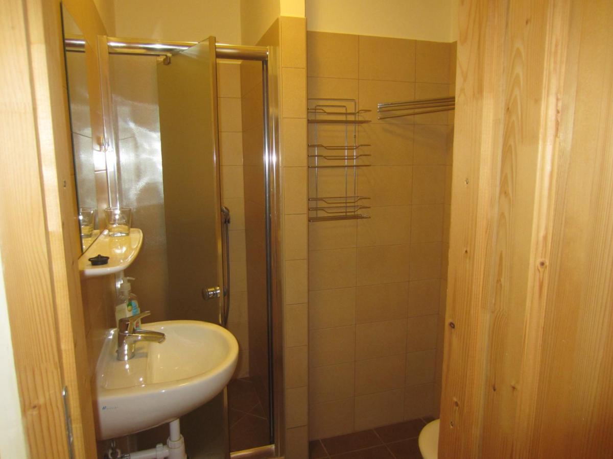 Elso Fecske Apartmanok Шиофок Экстерьер фото