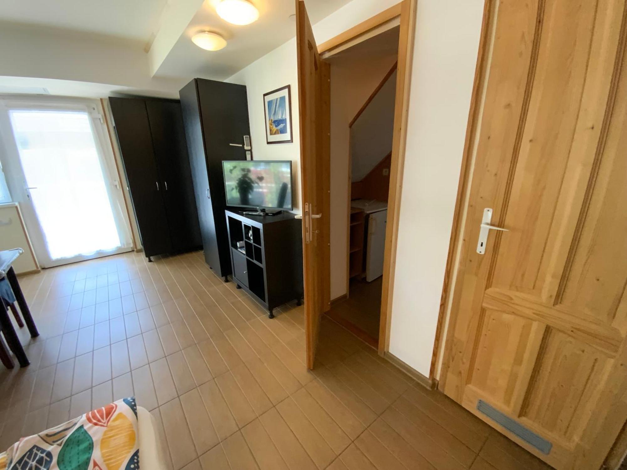 Elso Fecske Apartmanok Шиофок Экстерьер фото